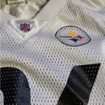 While cheap, this fake NFL jersey is flimsy